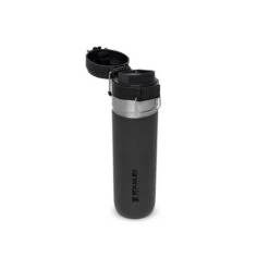 Stanley Quick Flip Water Bottle 0,7 Liter Trinkflasche Thermobecher Grau -Campingausrüstungs Laden stanley quick flip water bottle 07 liter trinkflasche thermobecher grau 2